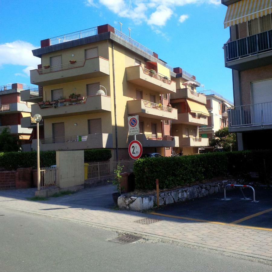 Casa Emily Apartment Marinella di Sarzana Luaran gambar